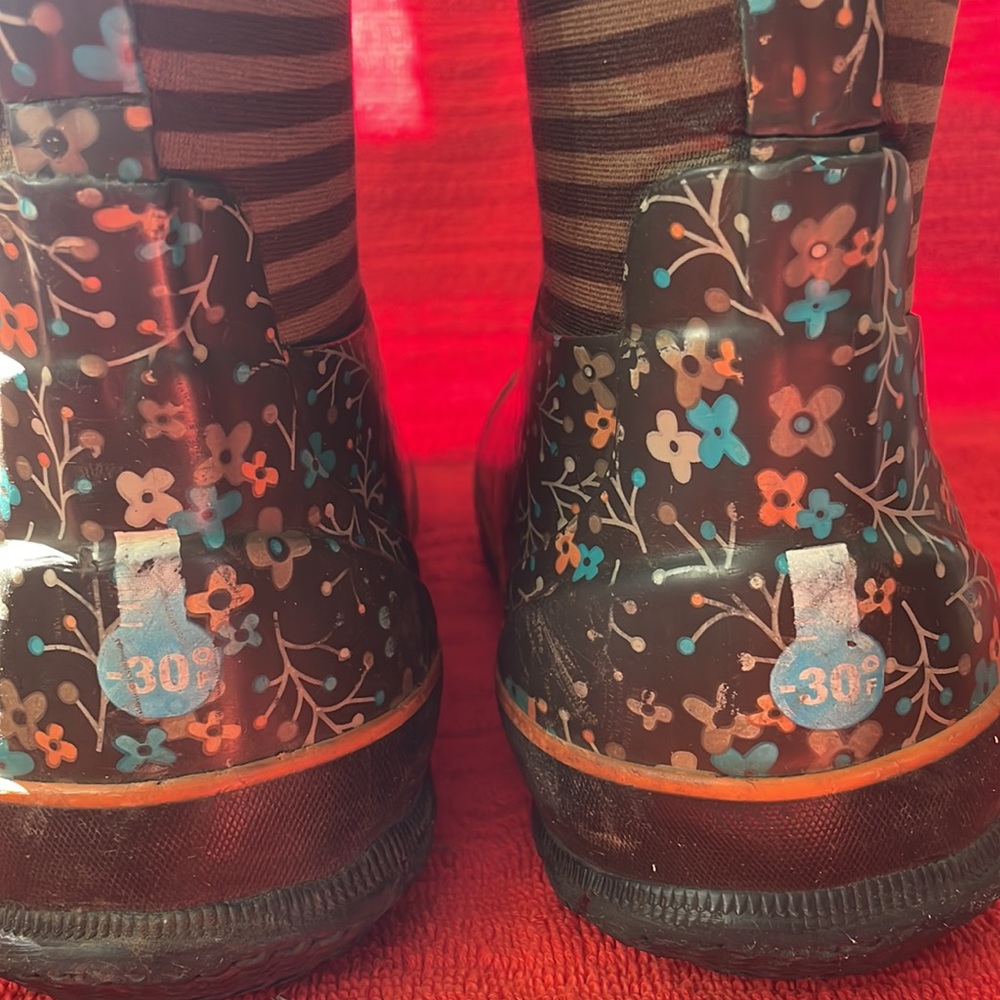 Bogs - Picture 6 of 8